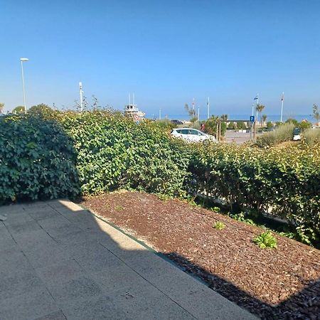 Appartement Rez-De-Jardin, Front De Mer, 4 Pers, Calme, Wifi Gratuit - Fr-1-465-46 Merville-Franceville-Plage Buitenkant foto